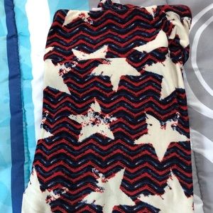 Lularoe americana leggings -OS
